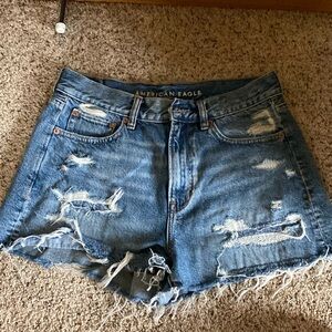 Barely worn AE Super High-Rise Festival shorts size 6.